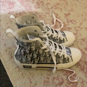 Dior shoes